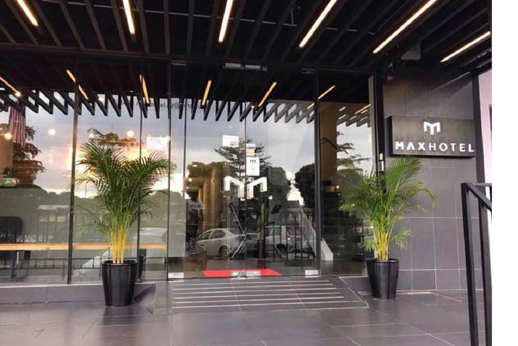 Max Hotel Subang Jaya Exterior foto
