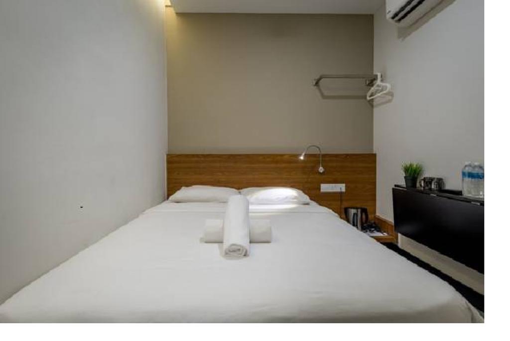 Max Hotel Subang Jaya Exterior foto